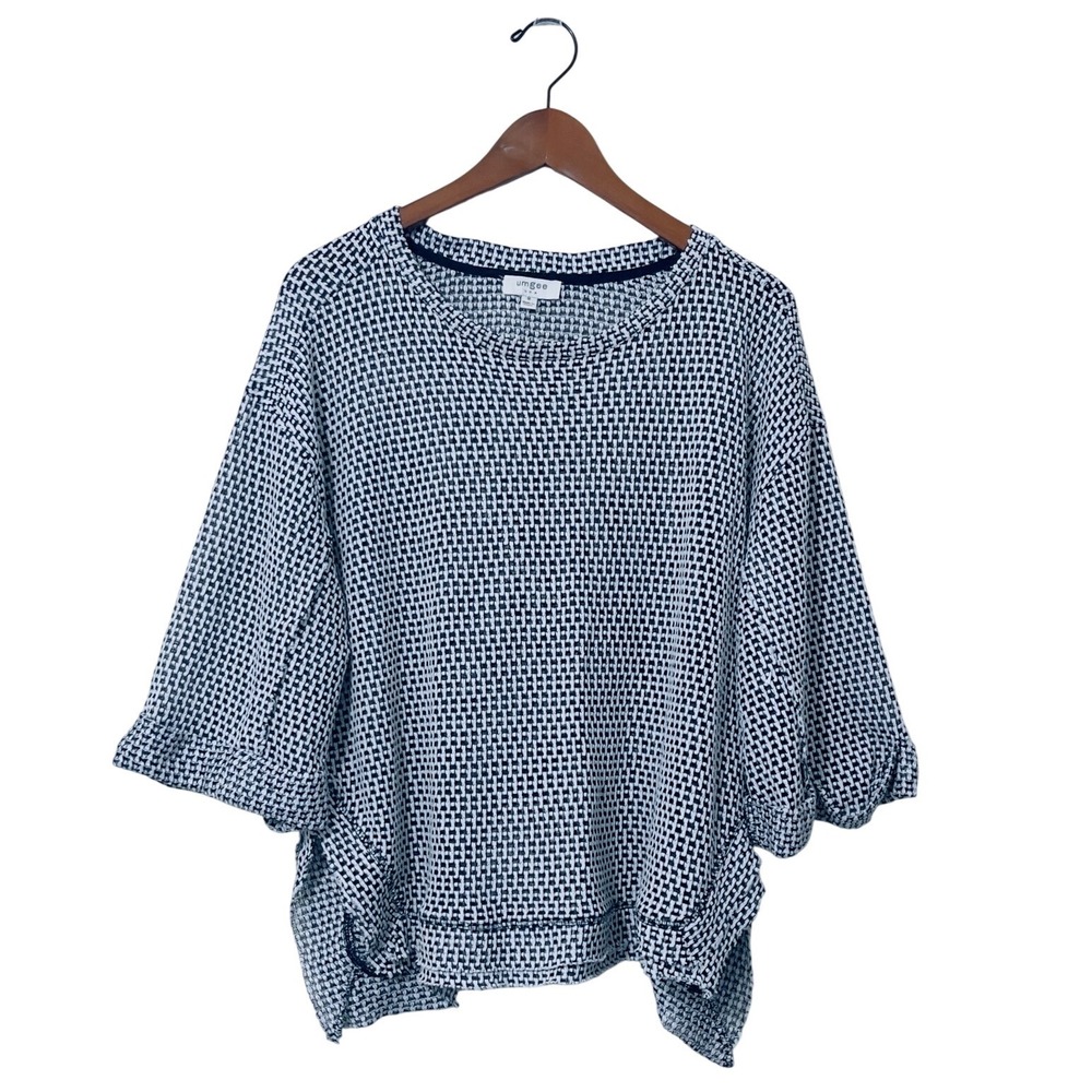 Umgee Textured Knit Top Size M Black White Boho Coastal Grandma Summer Sweater